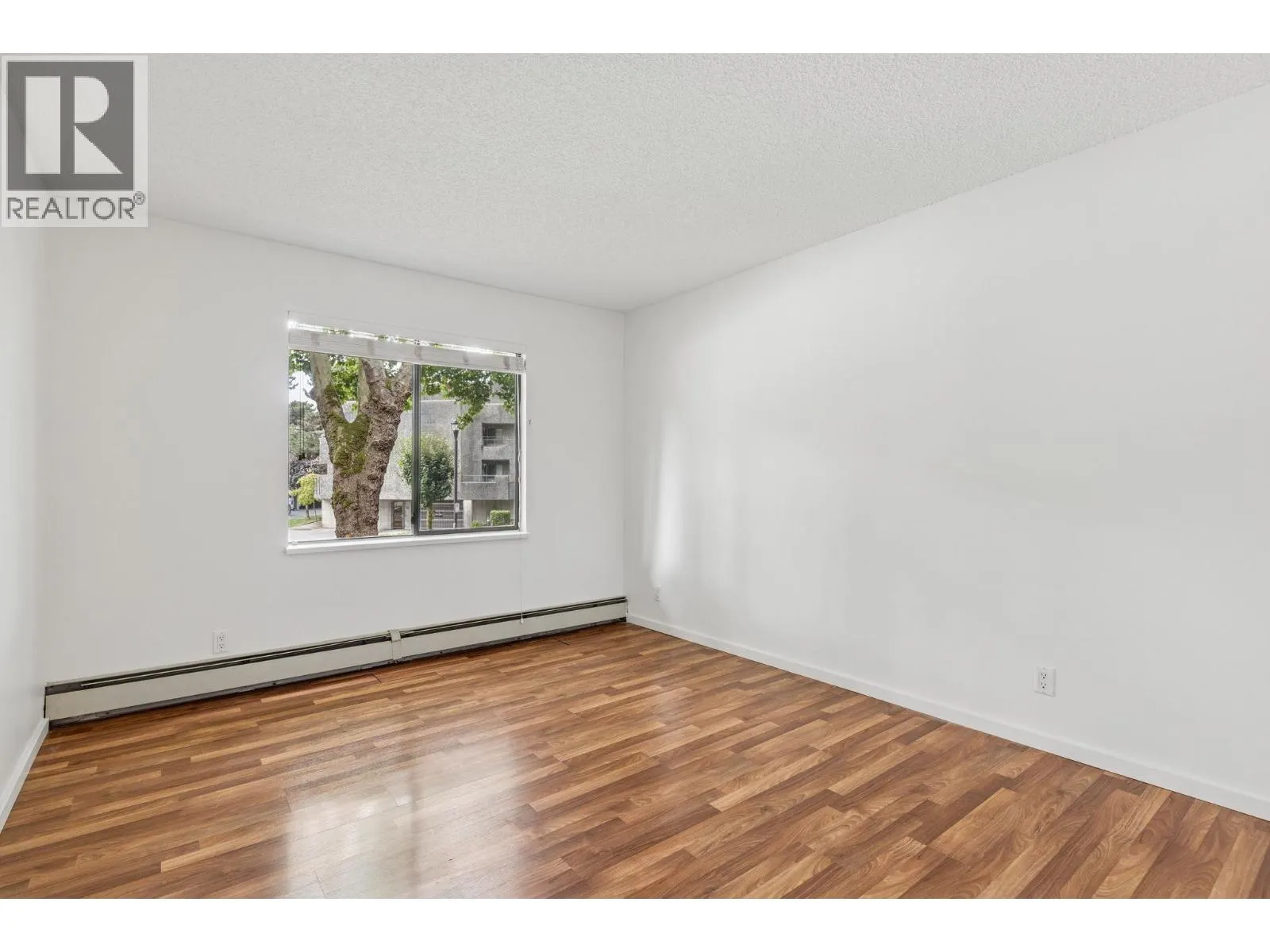 120 8511 ACKROYD ROAD