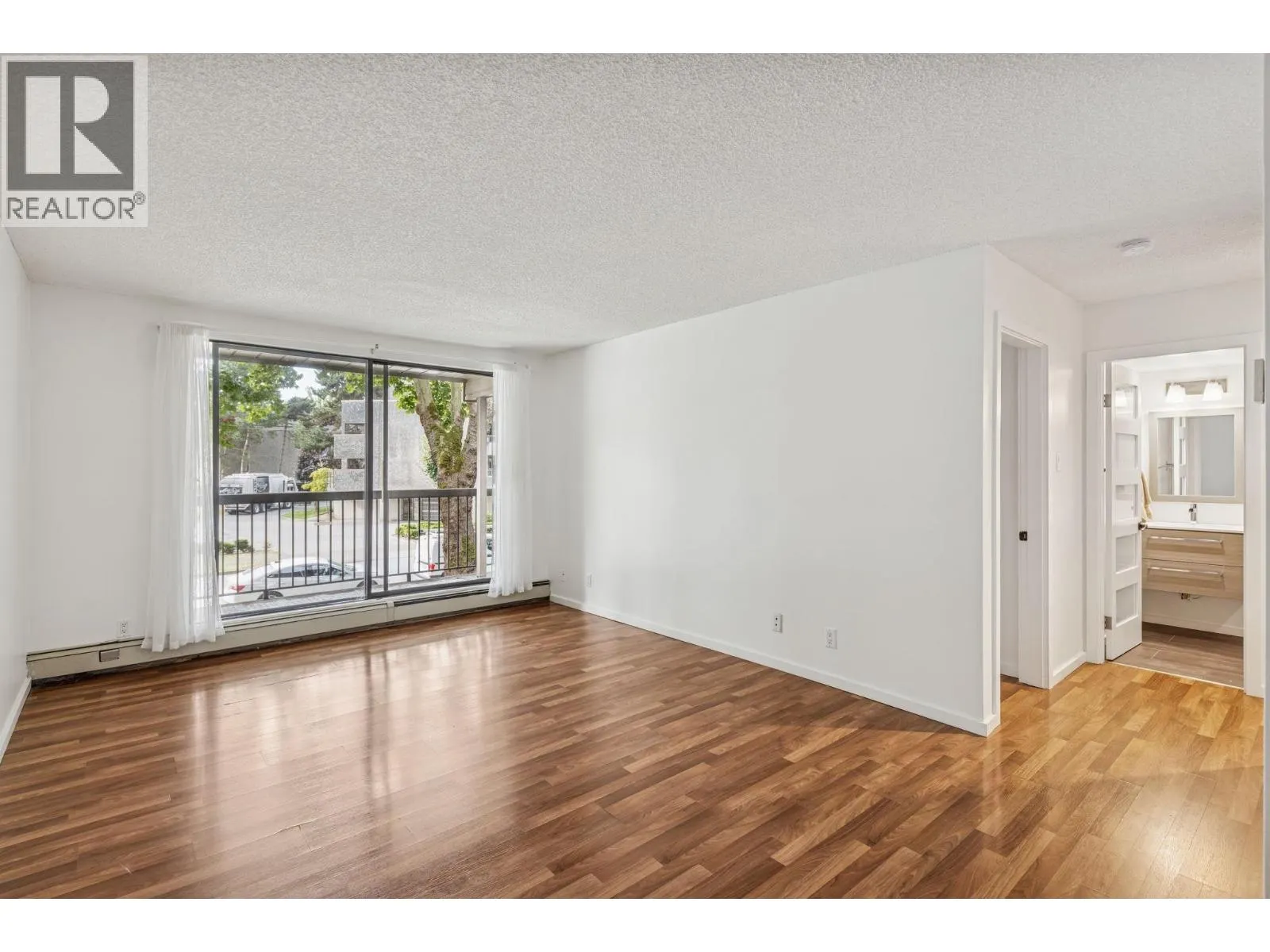120 8511 ACKROYD ROAD