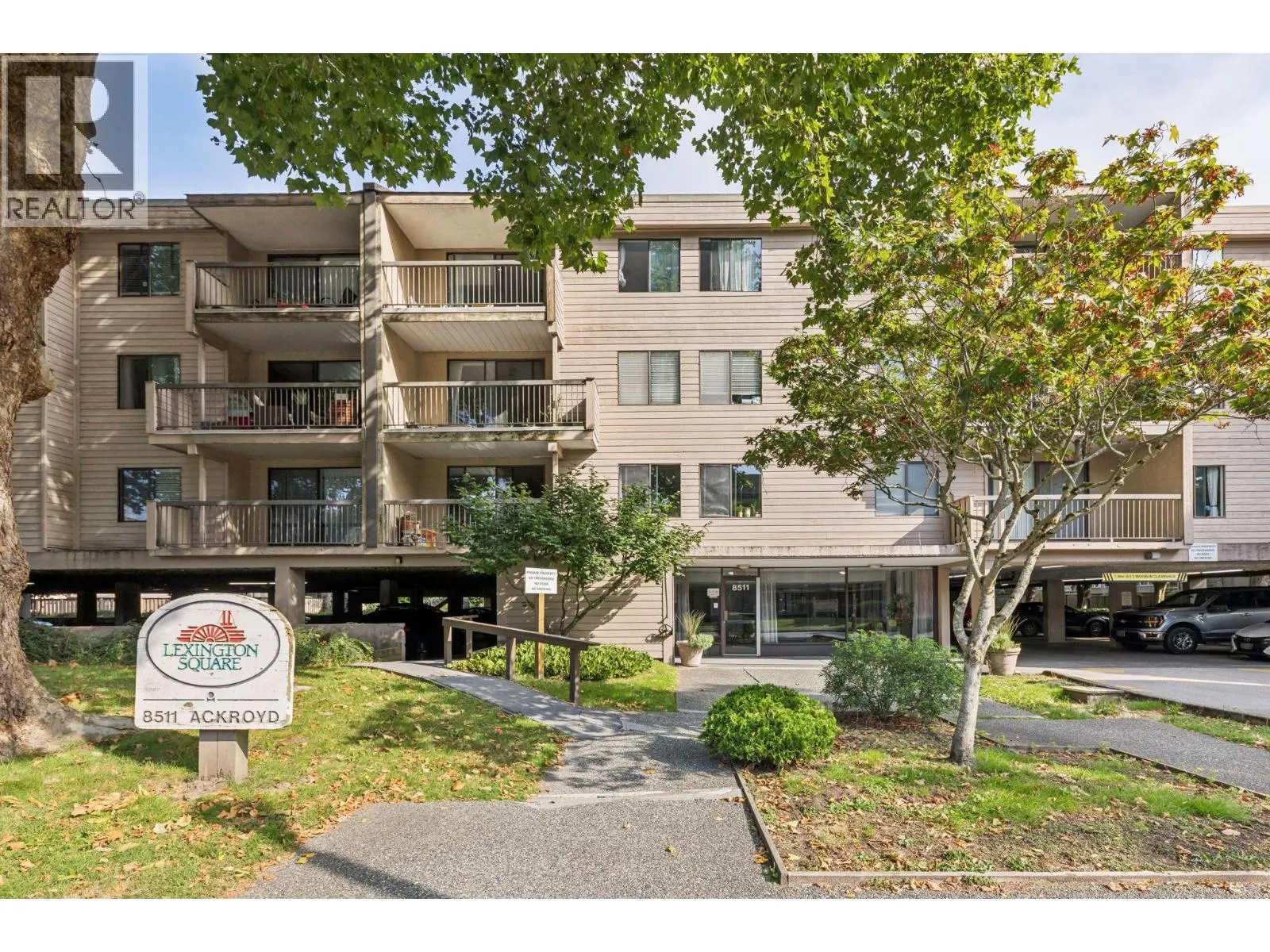 120 8511 ACKROYD ROAD