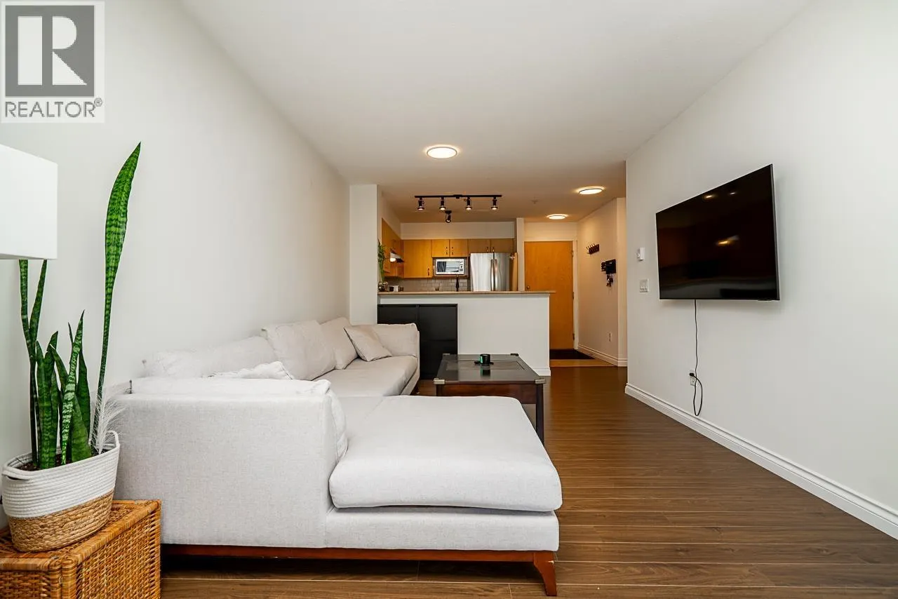 217 801 KLAHANIE DRIVE