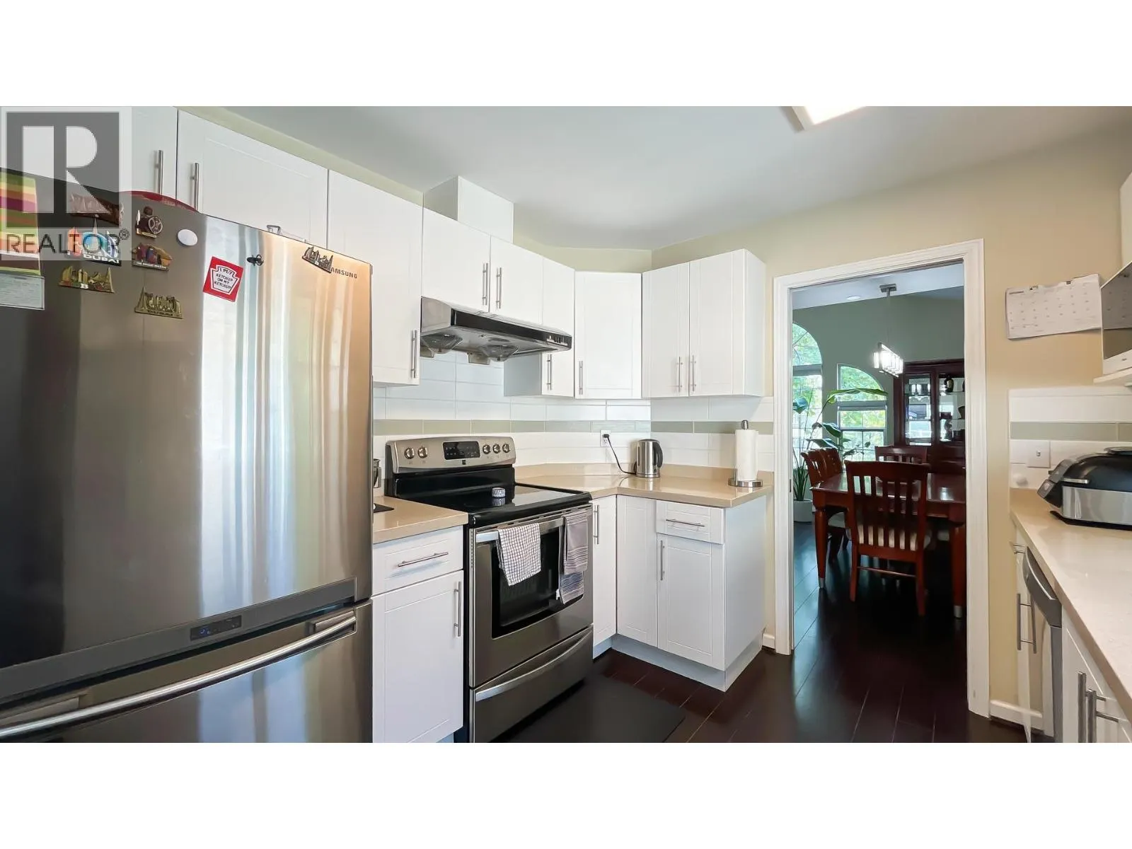 5240 OLIVER DRIVE