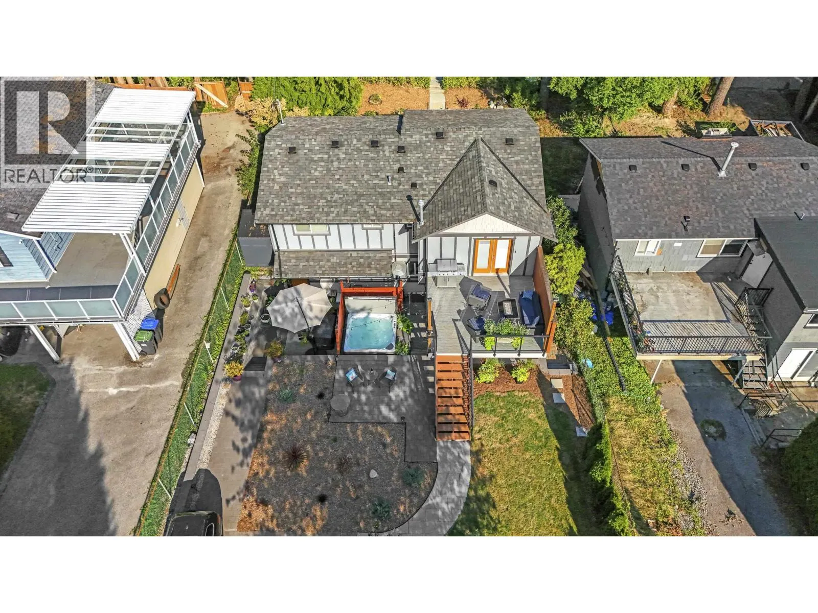 3759 COAST MERIDIAN ROAD