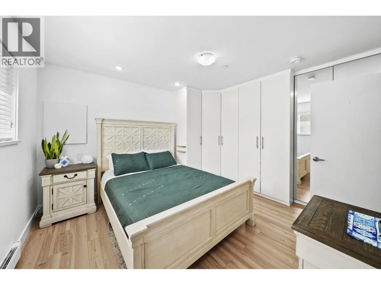 3759 COAST MERIDIAN ROAD