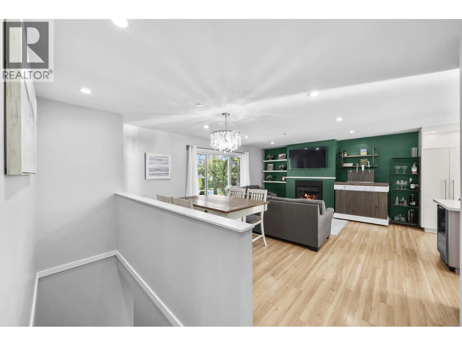 3759 COAST MERIDIAN ROAD