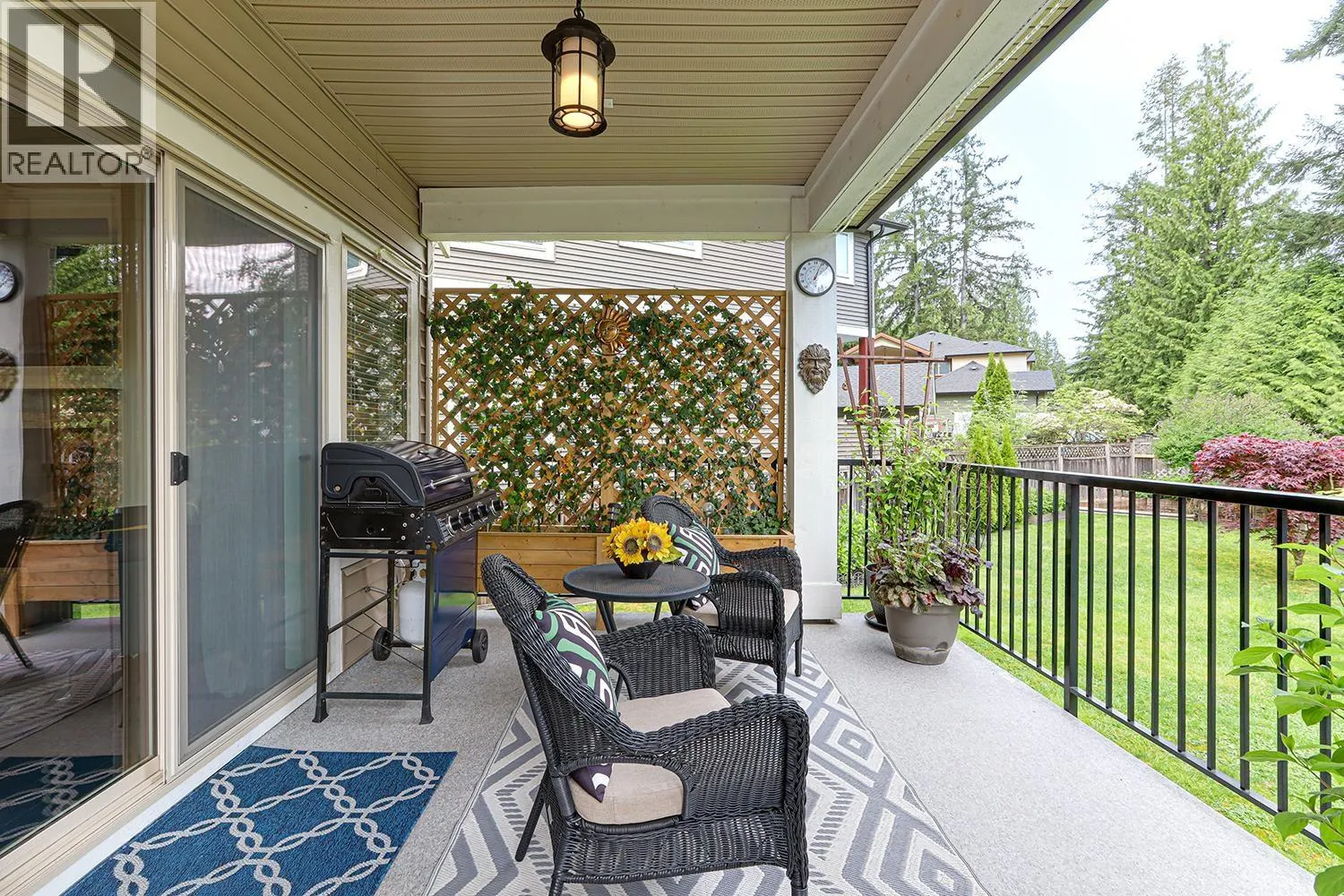 3968 ROBIN PLACE