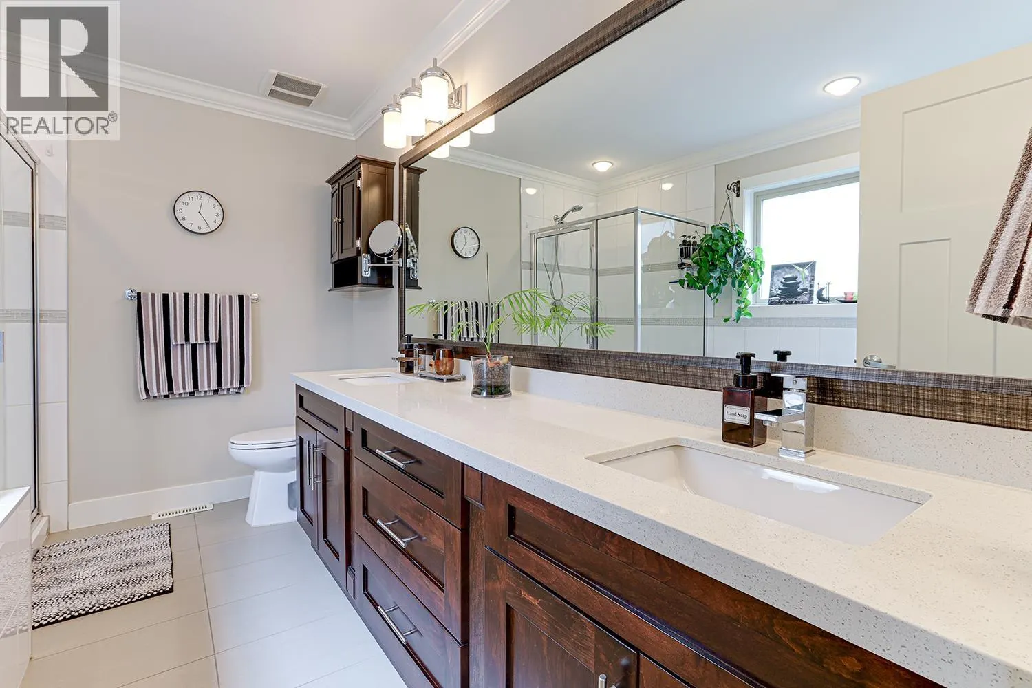 3968 ROBIN PLACE