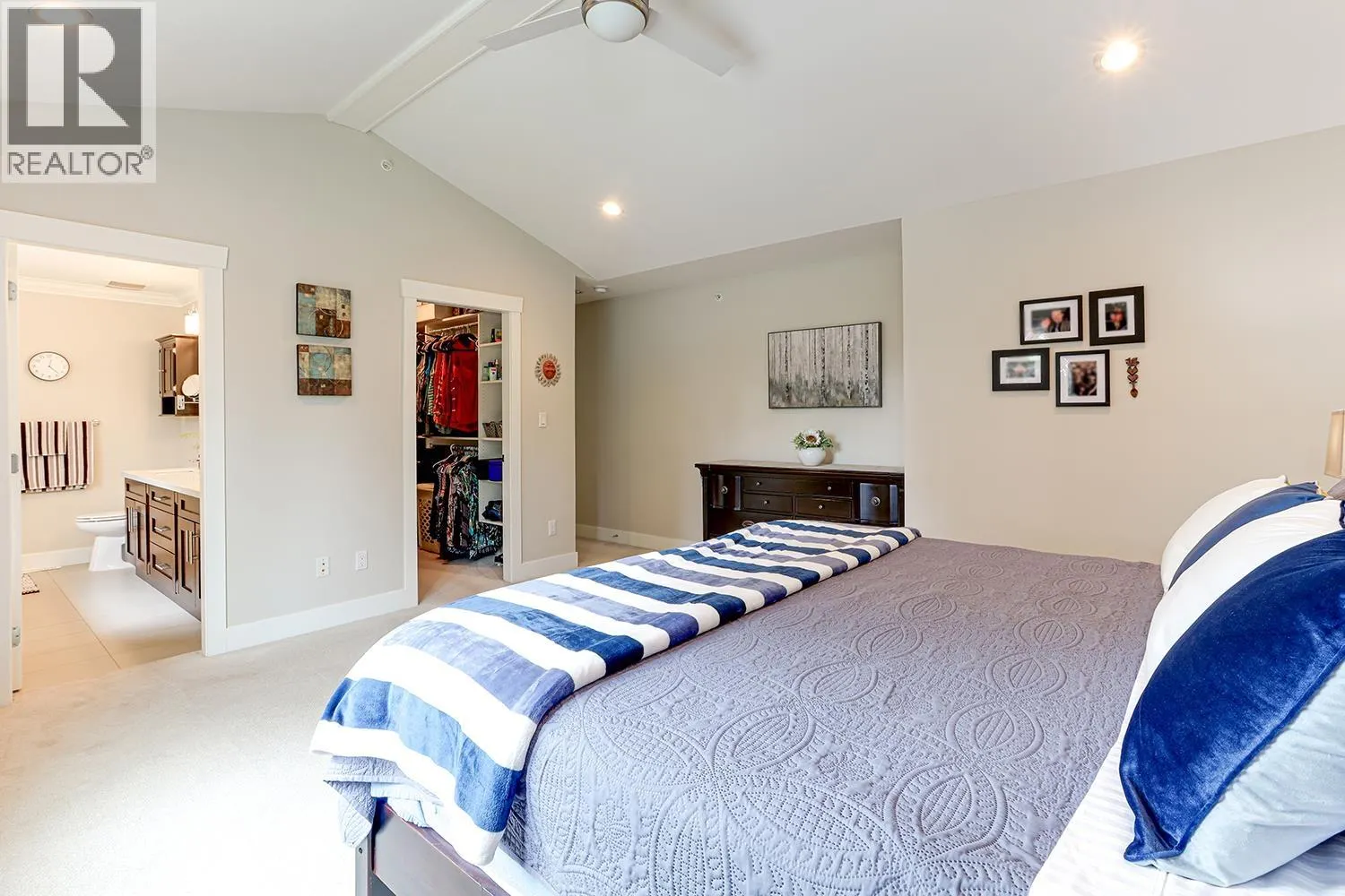 3968 ROBIN PLACE