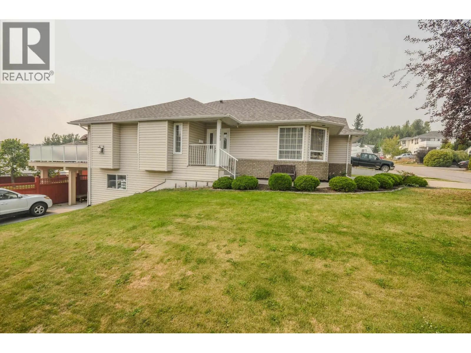 2909 SULLIVAN CRESCENT