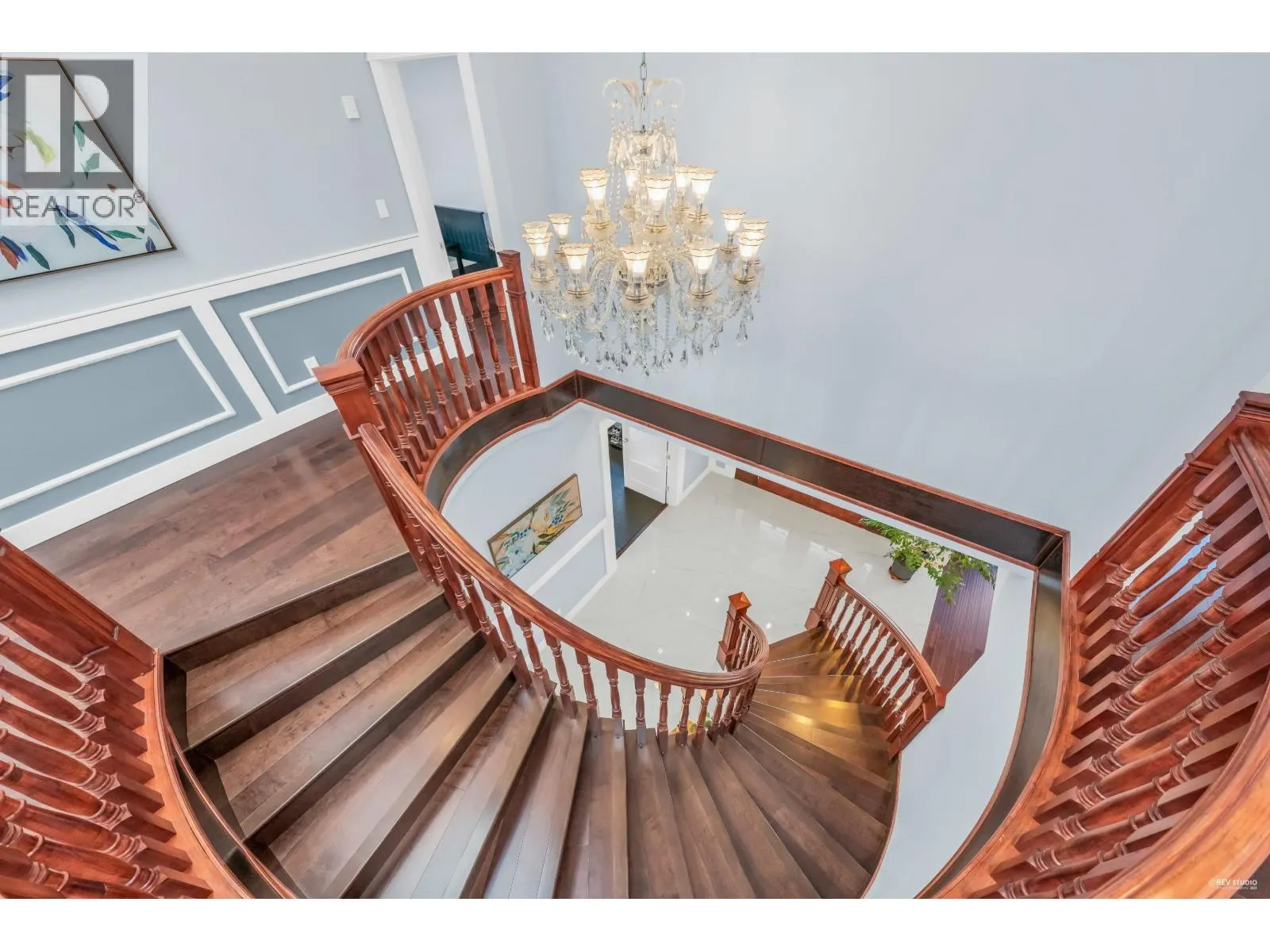 337 E 17TH STREET