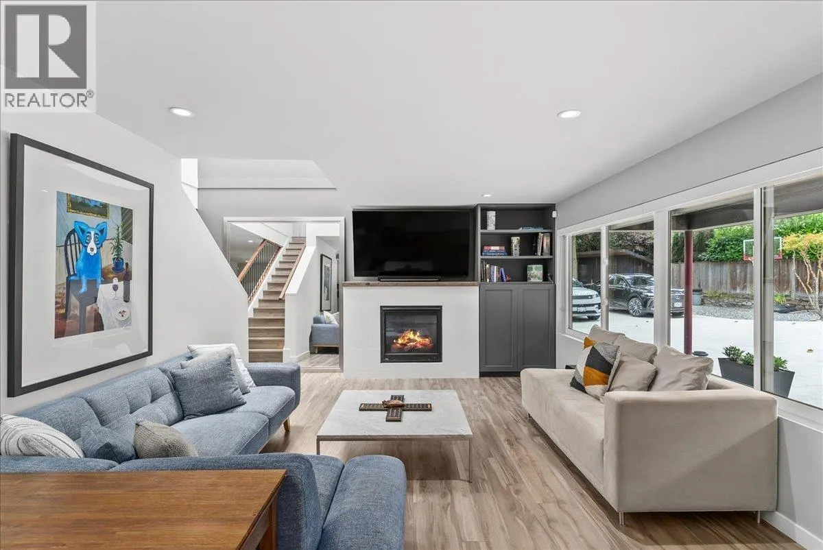 5664 MARINE DRIVE