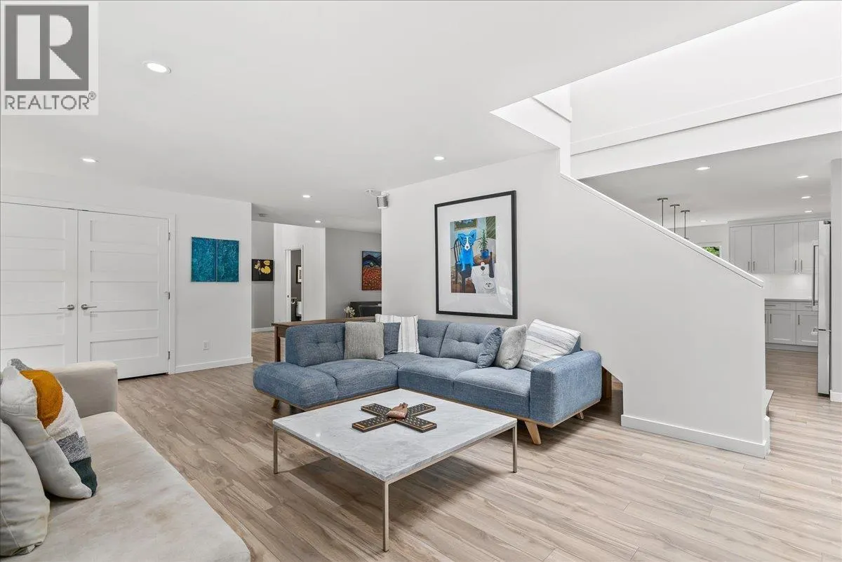 5664 MARINE DRIVE
