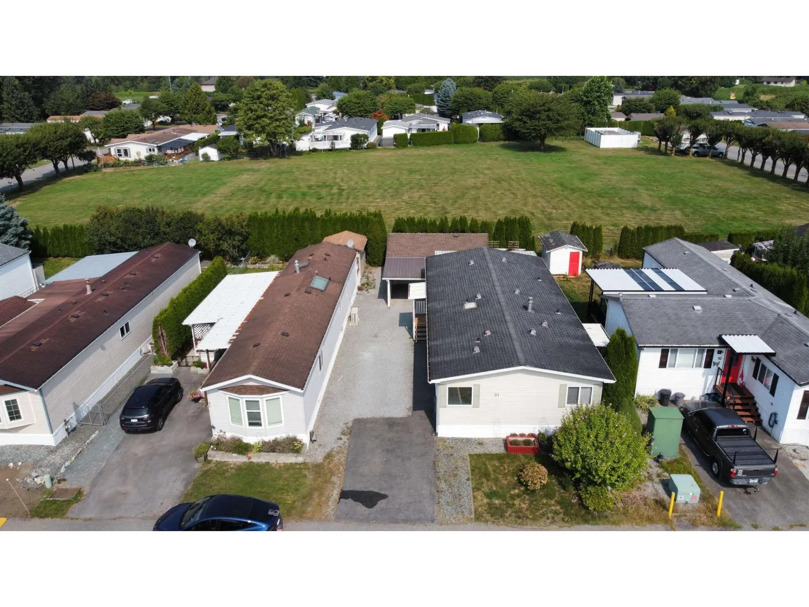 91 41168 LOUGHEED HIGHWAY