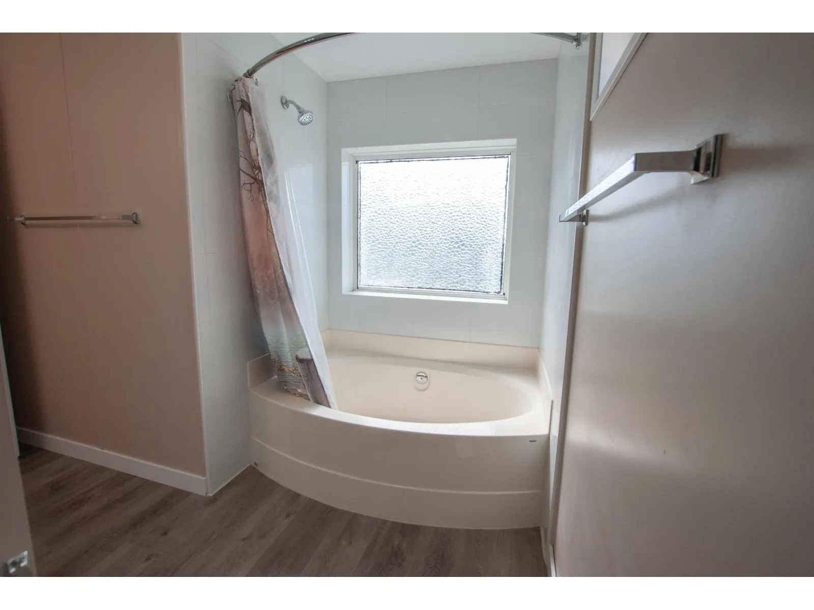 91 41168 LOUGHEED HIGHWAY