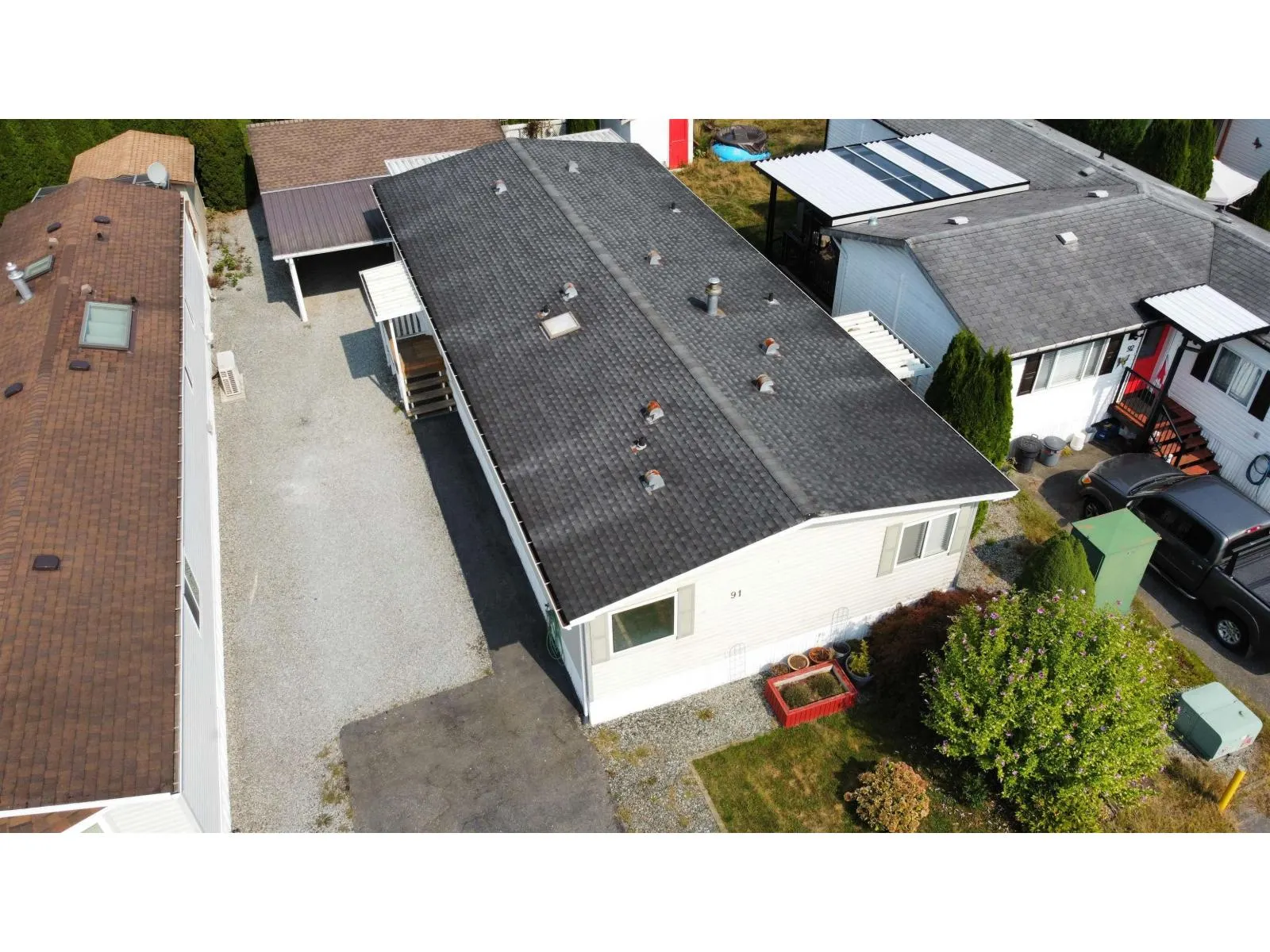 91 41168 LOUGHEED HIGHWAY