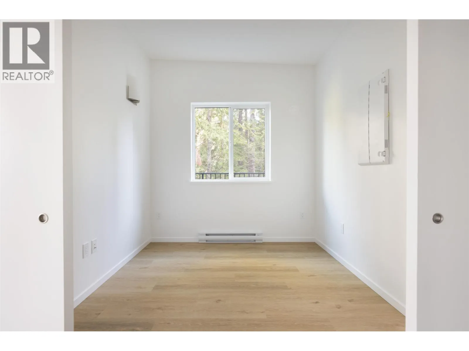 5792 TILLICUM BAY ROAD