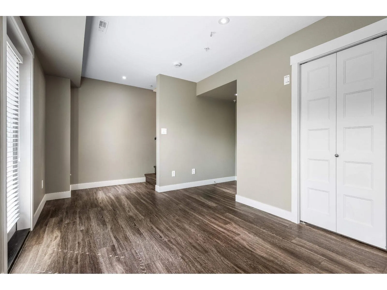 34 5756 PROMONTORY ROAD|Promontory