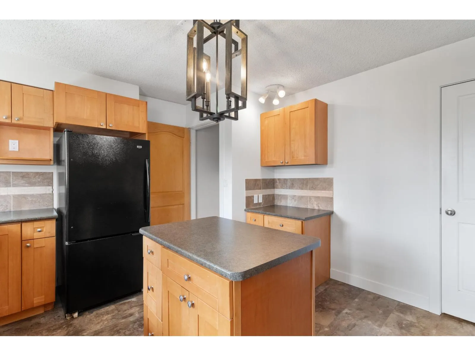 46160 LARCH AVENUE|Chilliwack Proper South