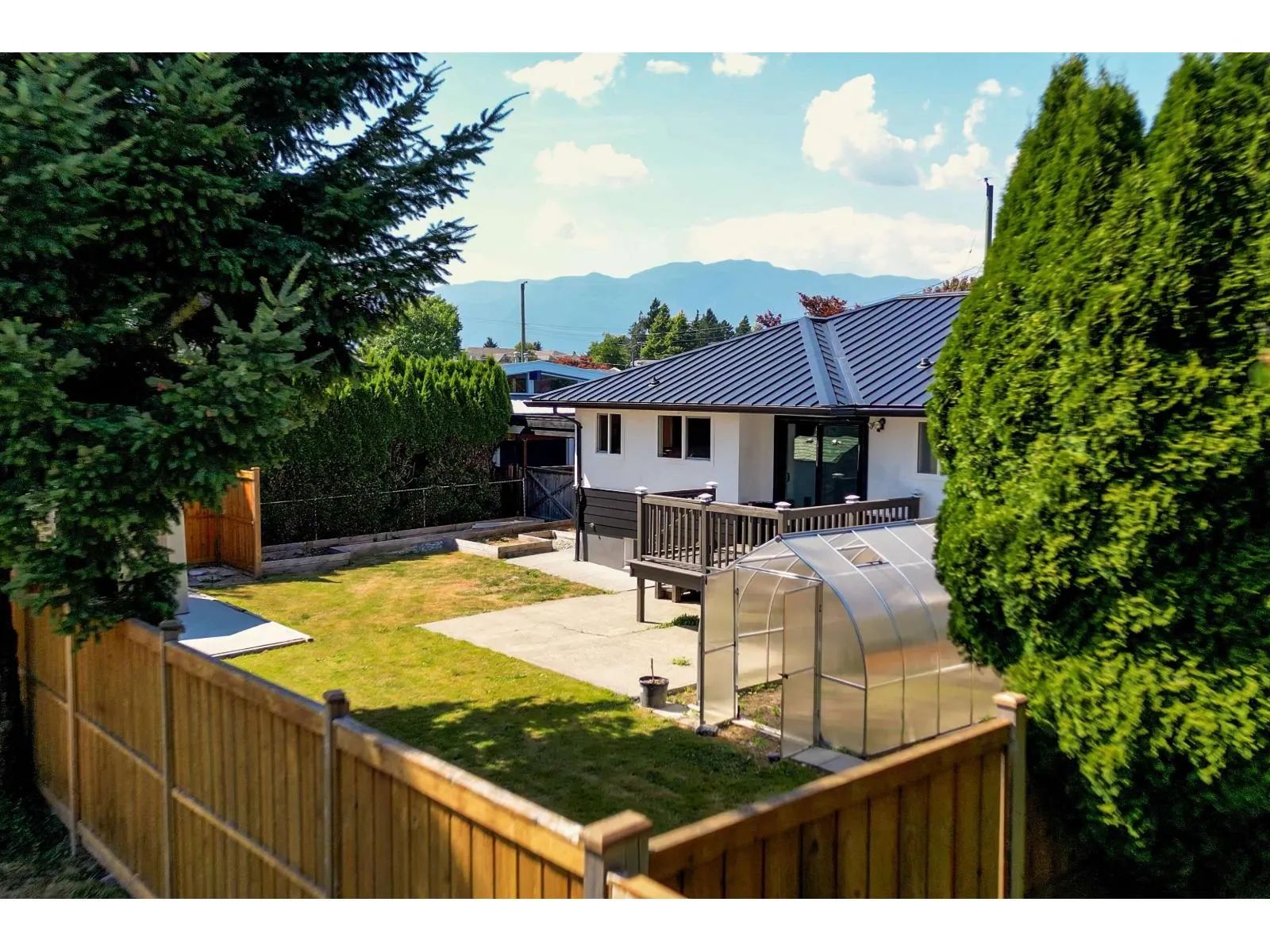 46160 LARCH AVENUE|Chilliwack Proper South