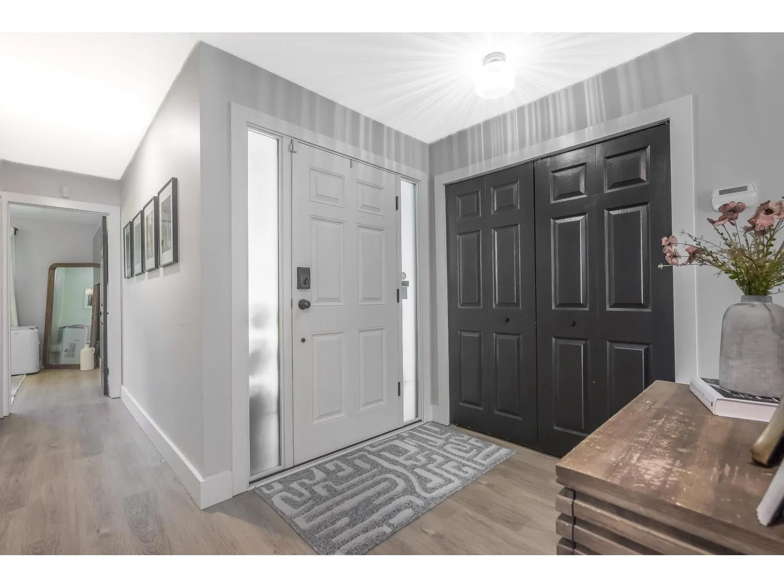 2742 SANDON DRIVE