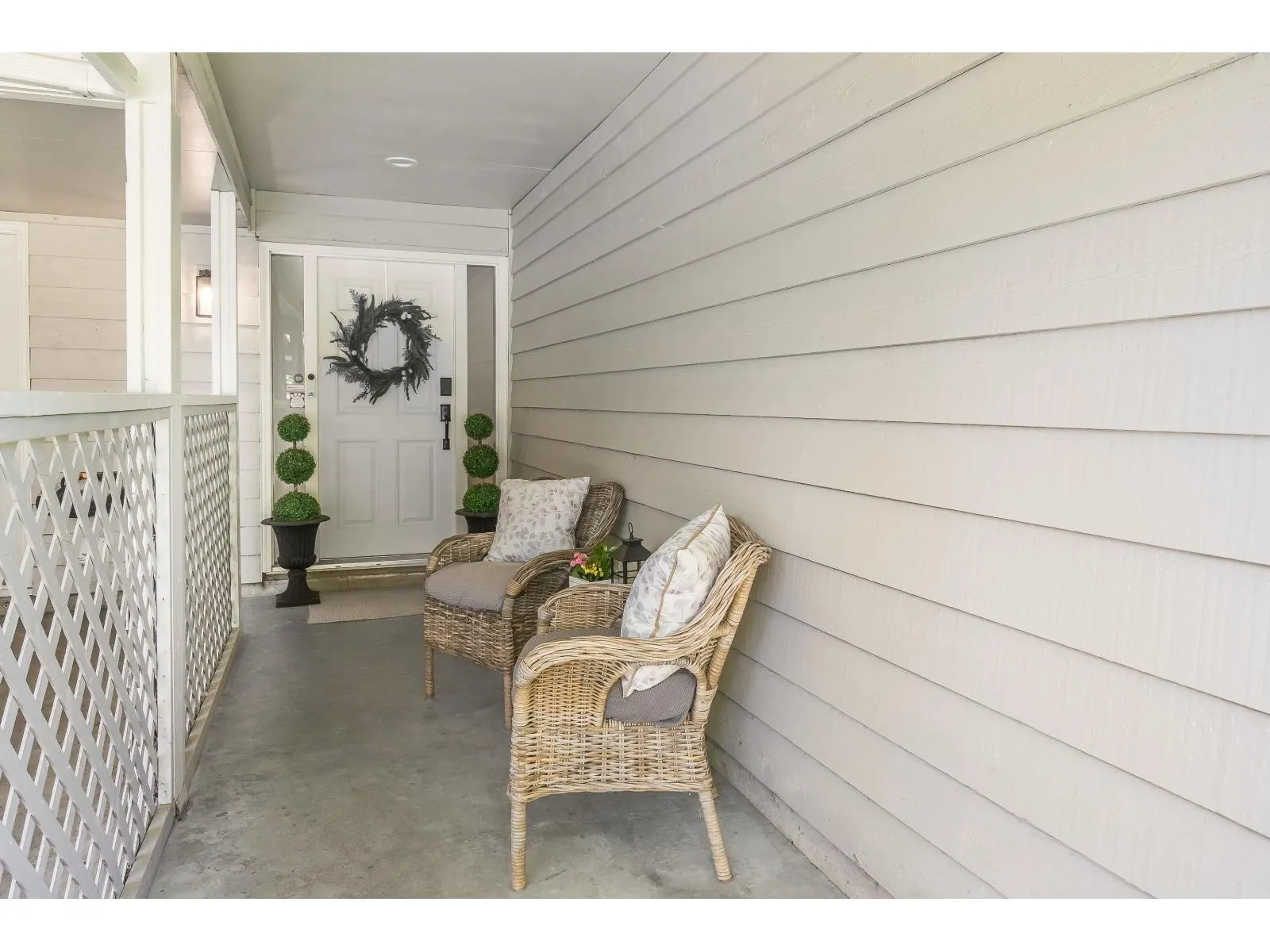 2742 SANDON DRIVE