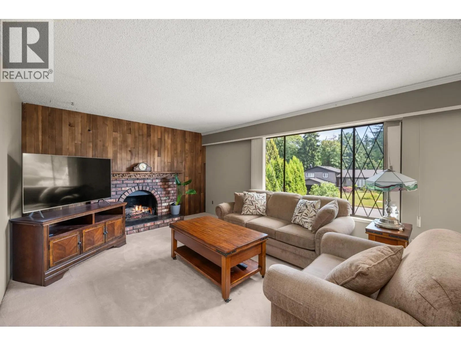 22101 CANUCK PLACE