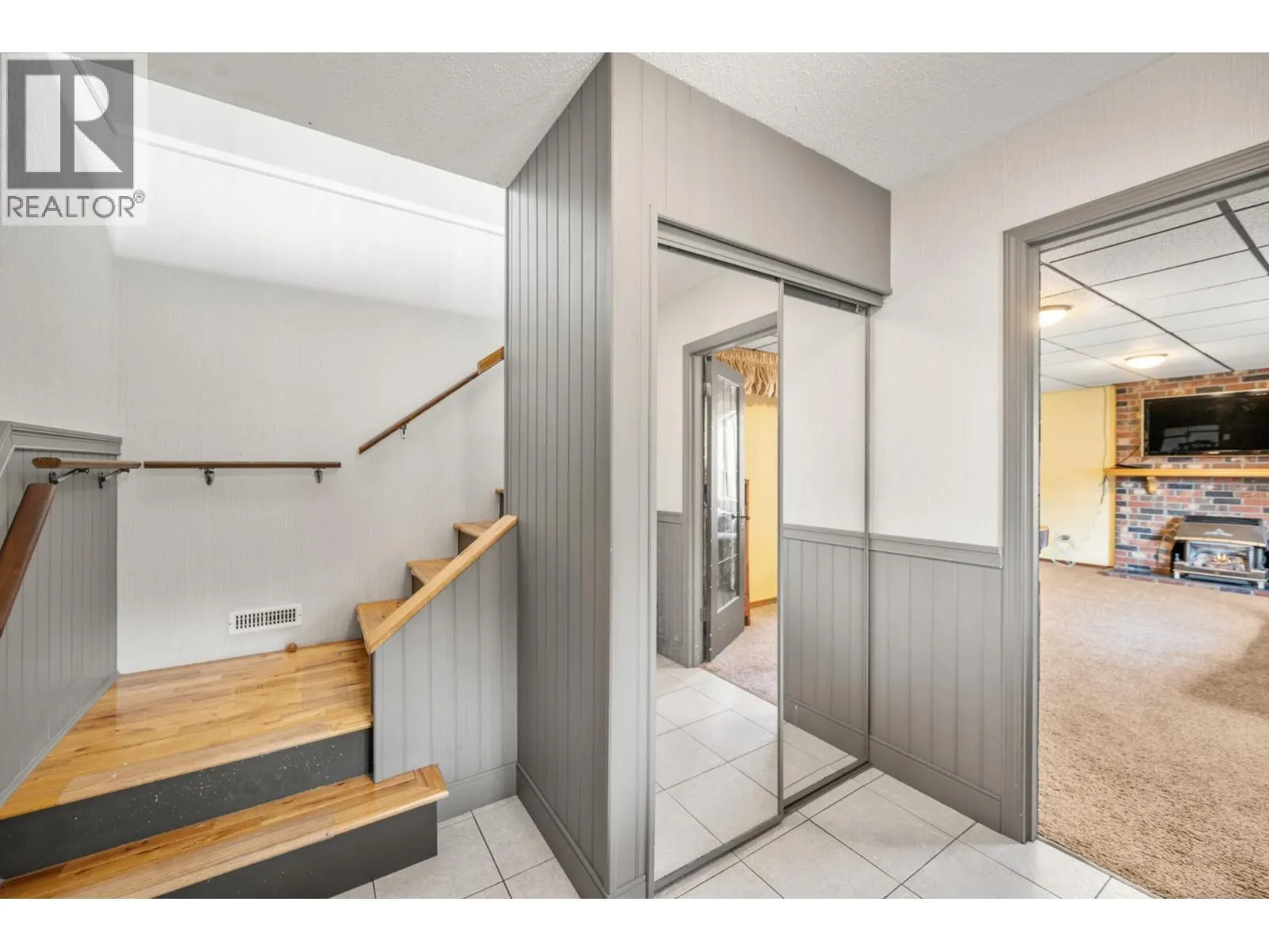 22101 CANUCK PLACE