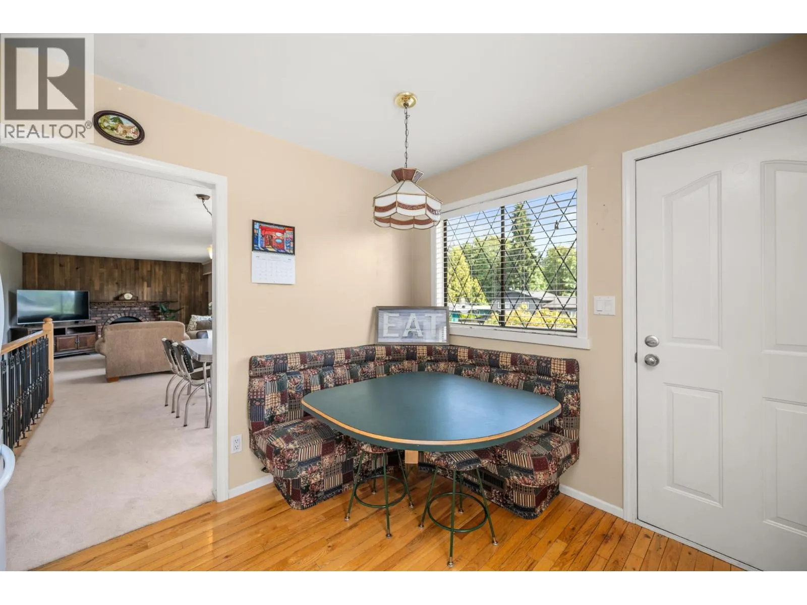 22101 CANUCK PLACE