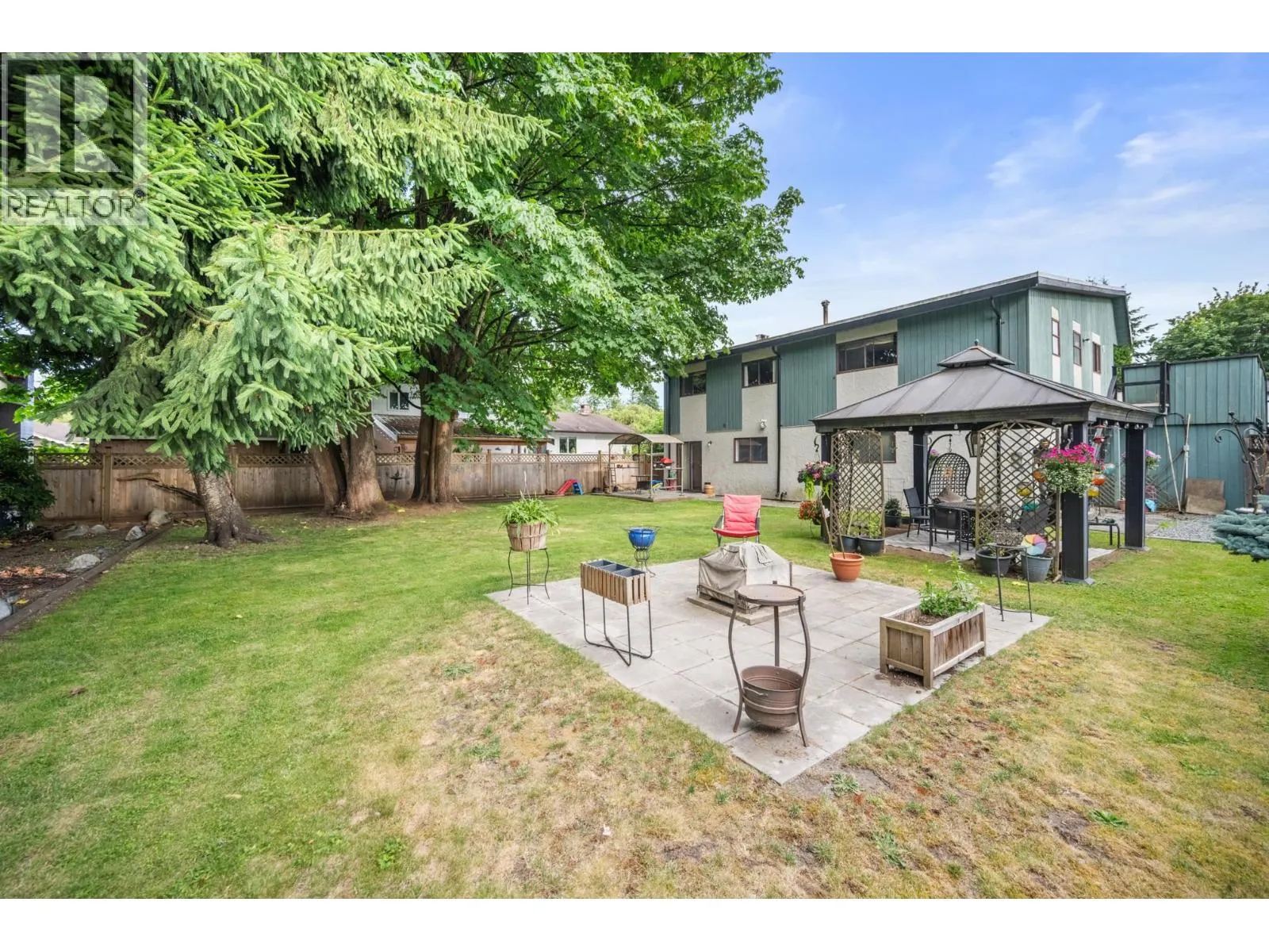 22101 CANUCK PLACE