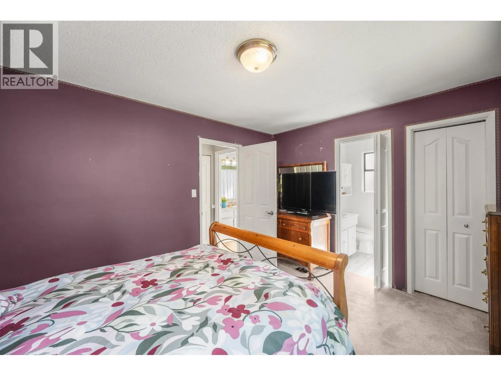 22101 CANUCK PLACE