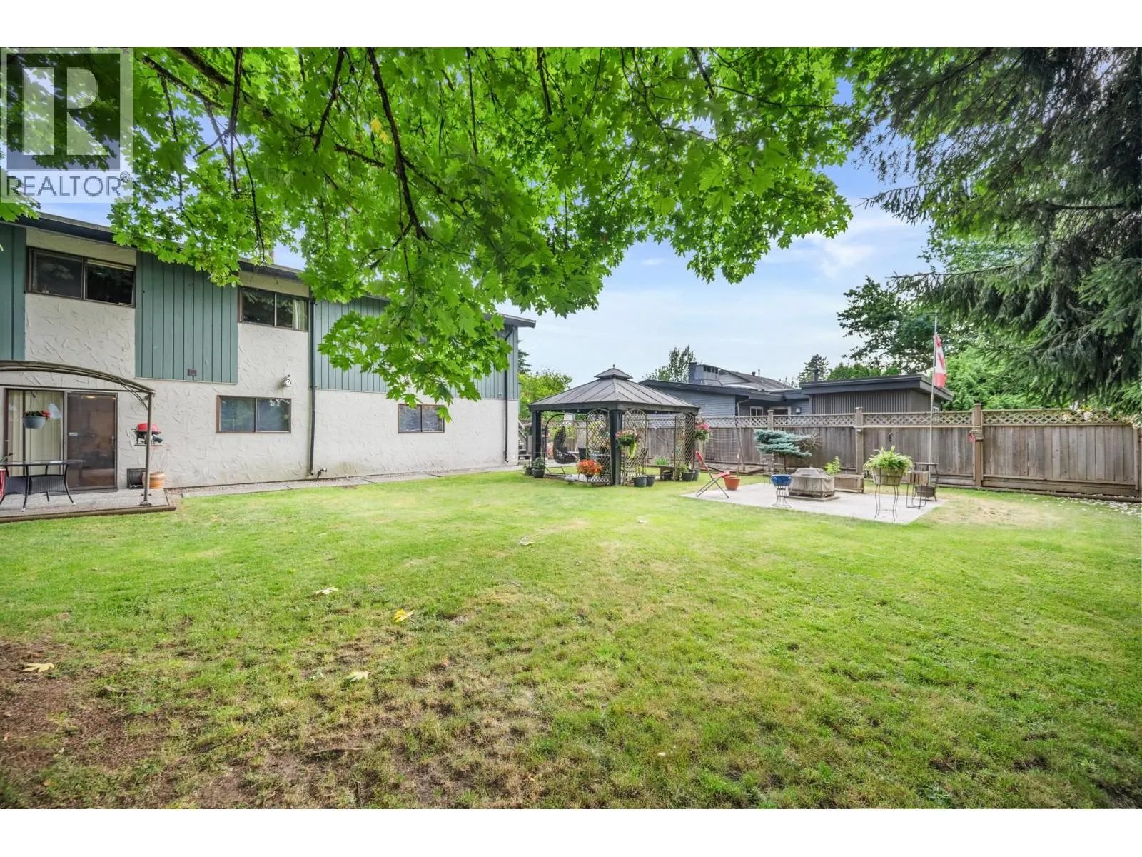 22101 CANUCK PLACE