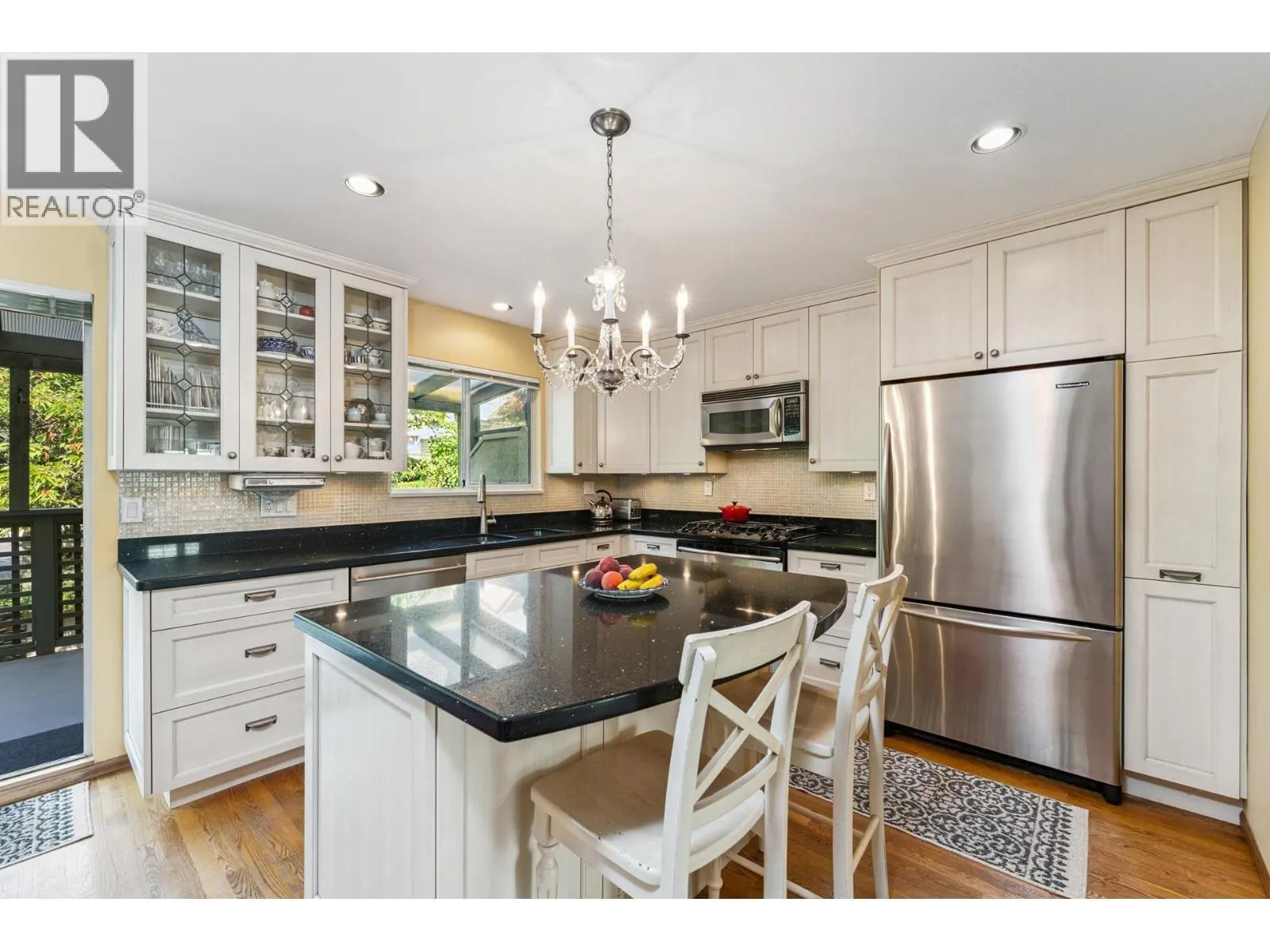 308 W 15TH STREET