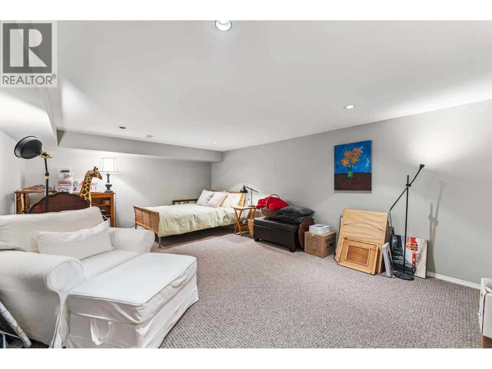 308 W 15TH STREET