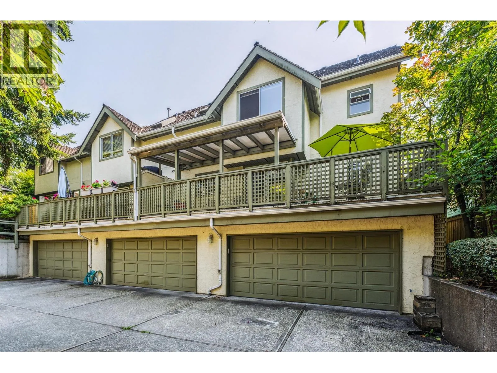 308 W 15TH STREET