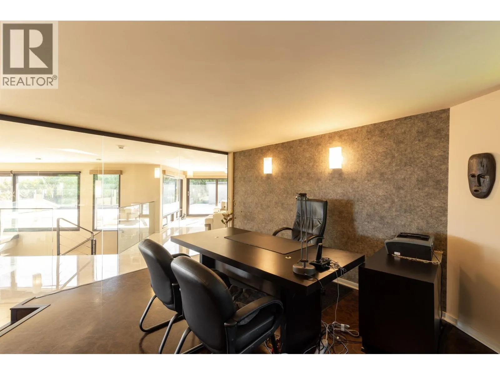1109 HILLSIDE ROAD