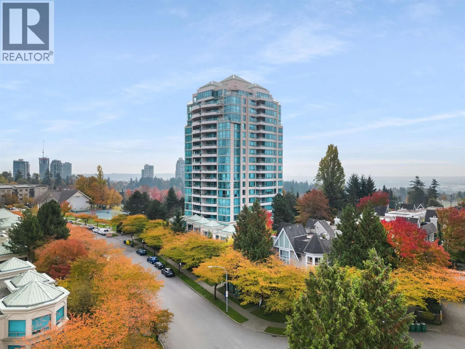 306 6622 SOUTHOAKS CRESCENT
