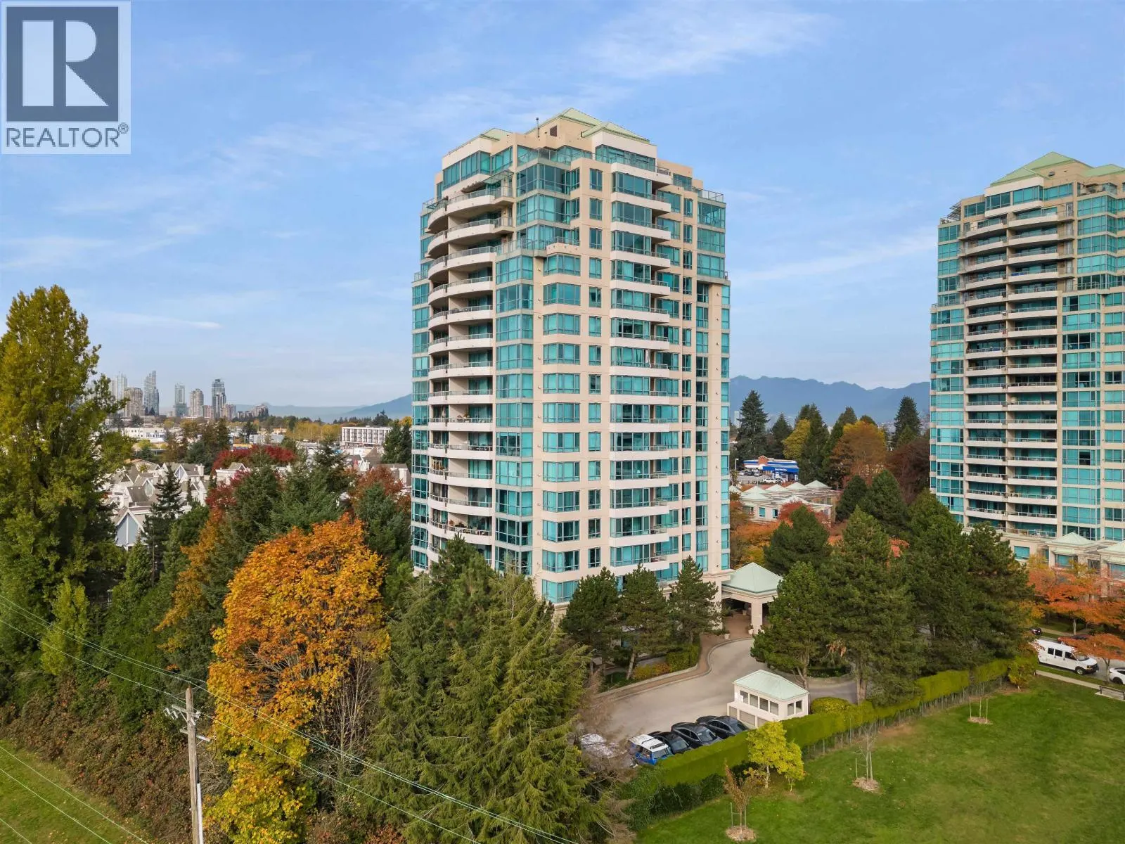 306 6622 SOUTHOAKS CRESCENT