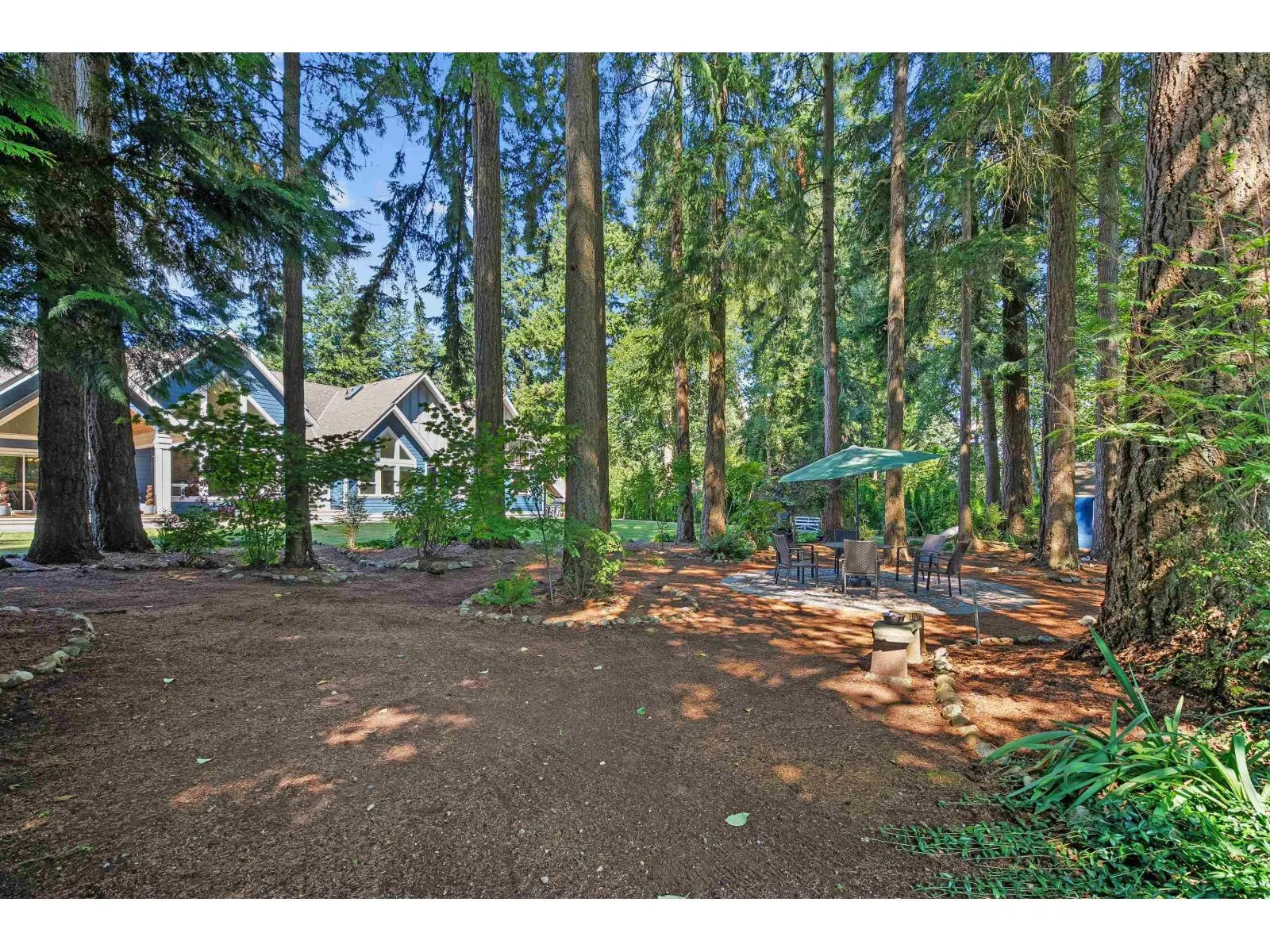 2732 NORTHCREST DRIVE