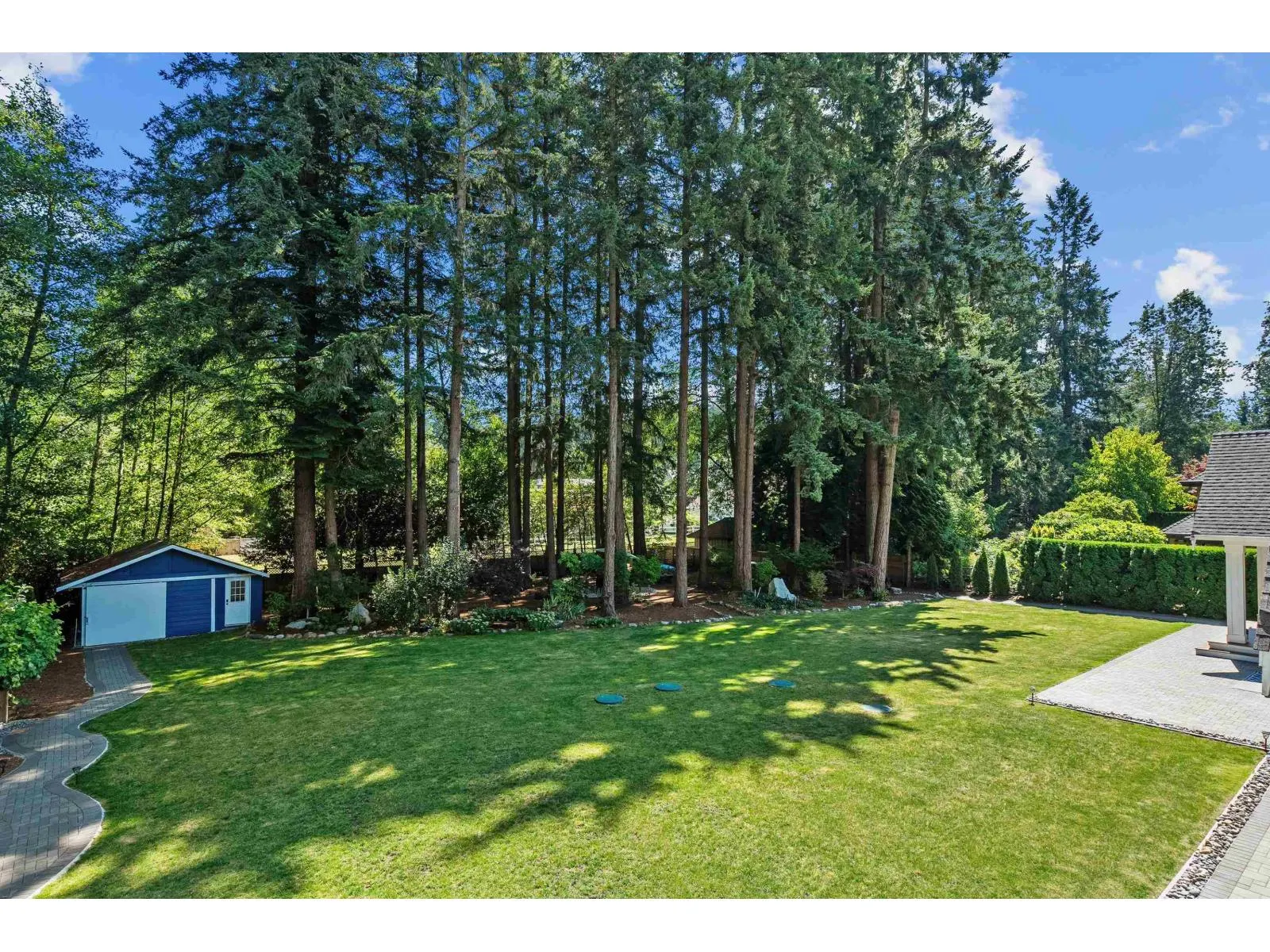 2732 NORTHCREST DRIVE