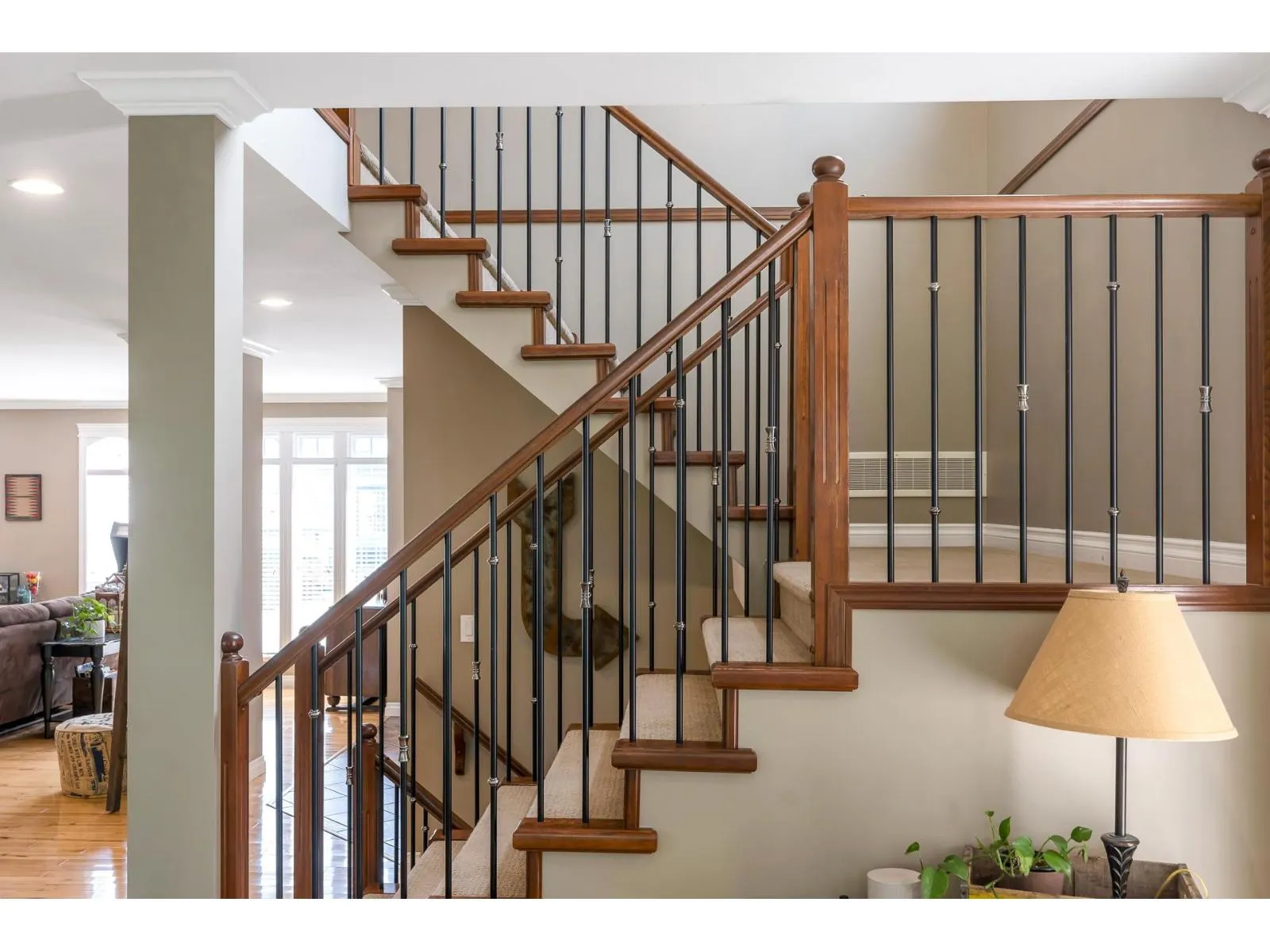 17 33925 ARAKI COURT