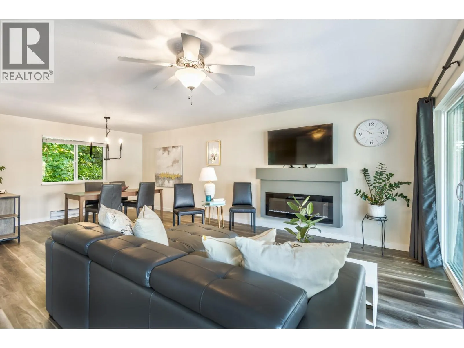 227 22555 116 AVENUE