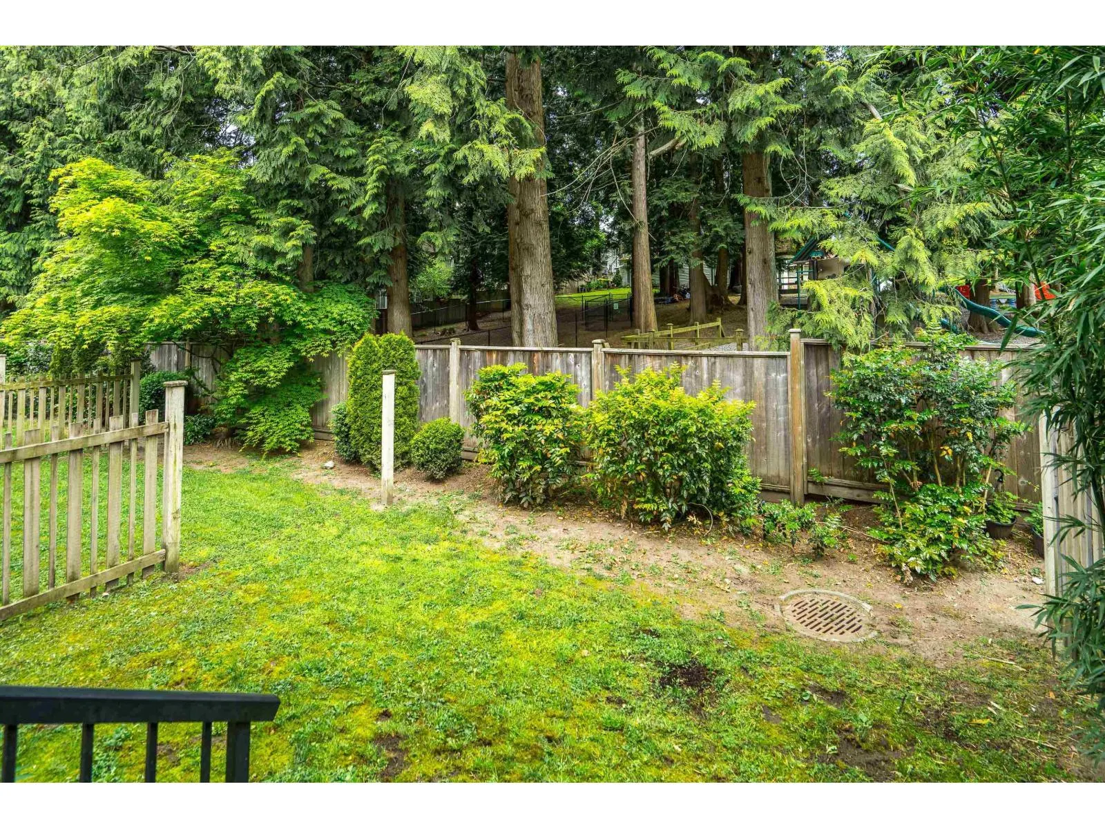 36 13864 HYLAND ROAD