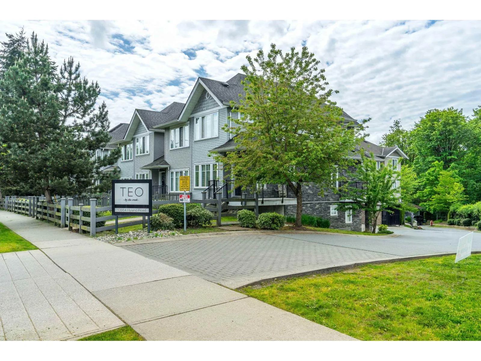 36 13864 HYLAND ROAD