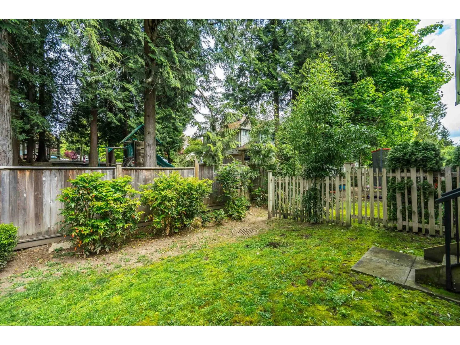 36 13864 HYLAND ROAD