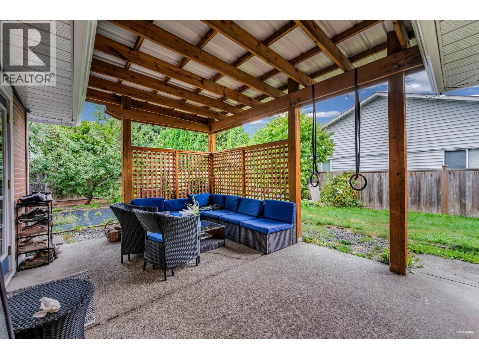 22641 KENDRICK LOOP