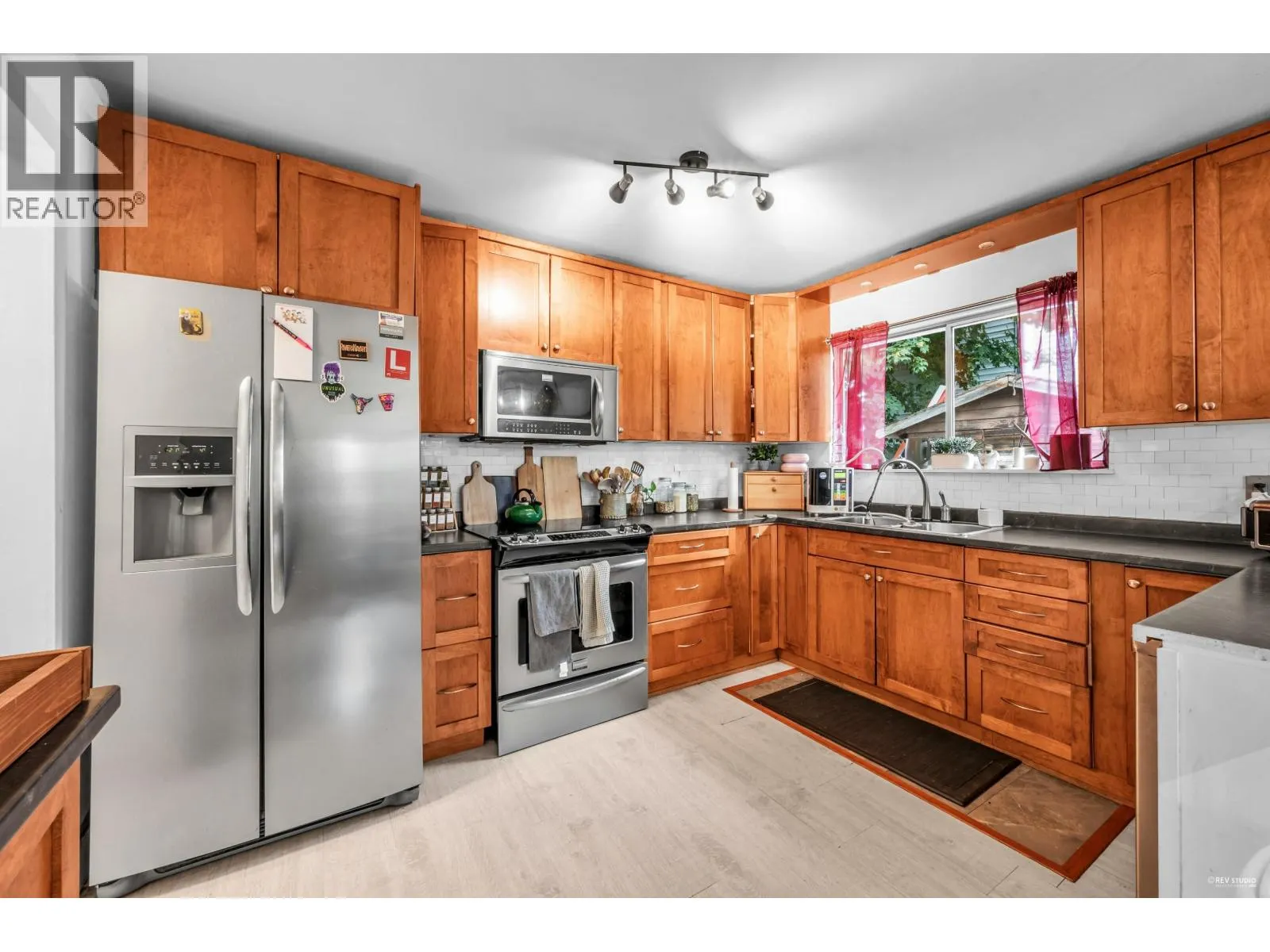 22641 KENDRICK LOOP