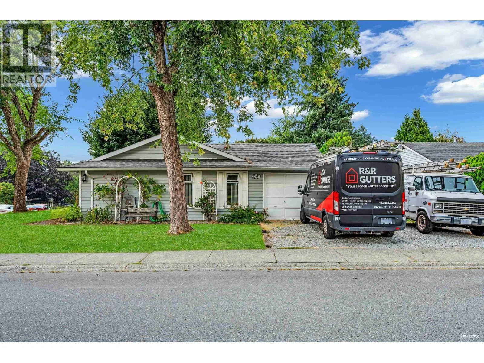 22641 KENDRICK LOOP