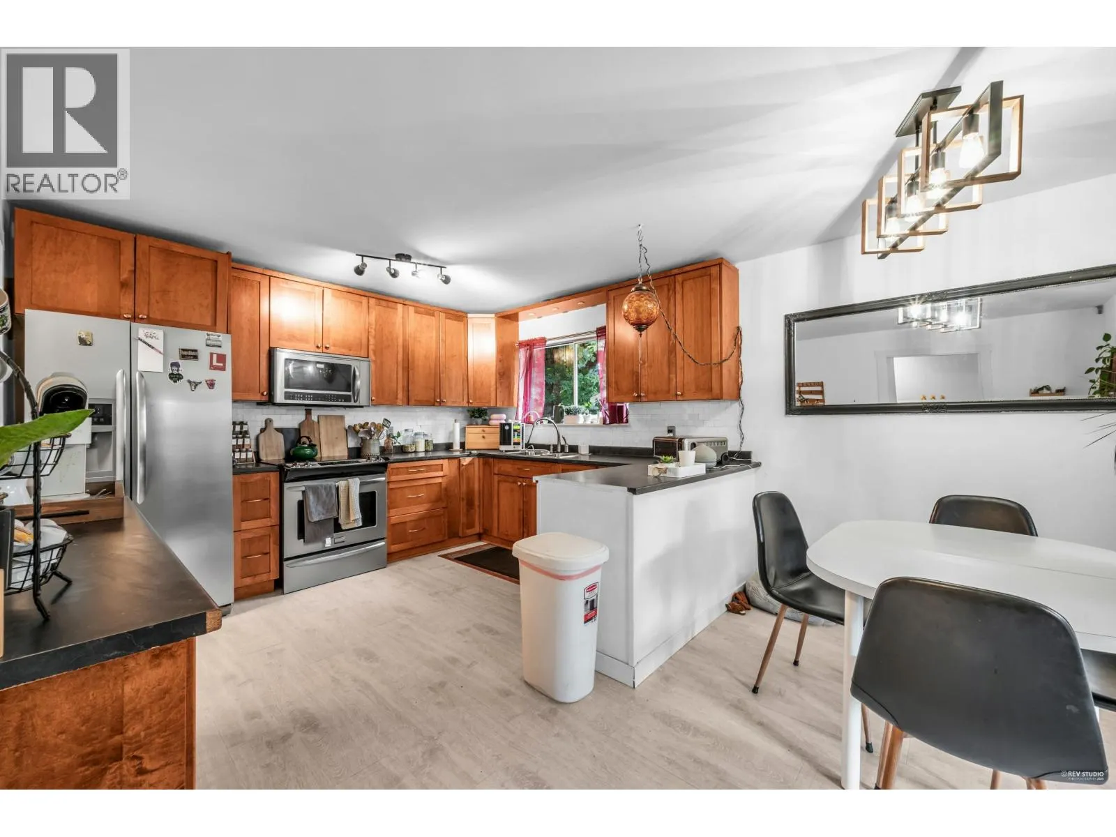 22641 KENDRICK LOOP