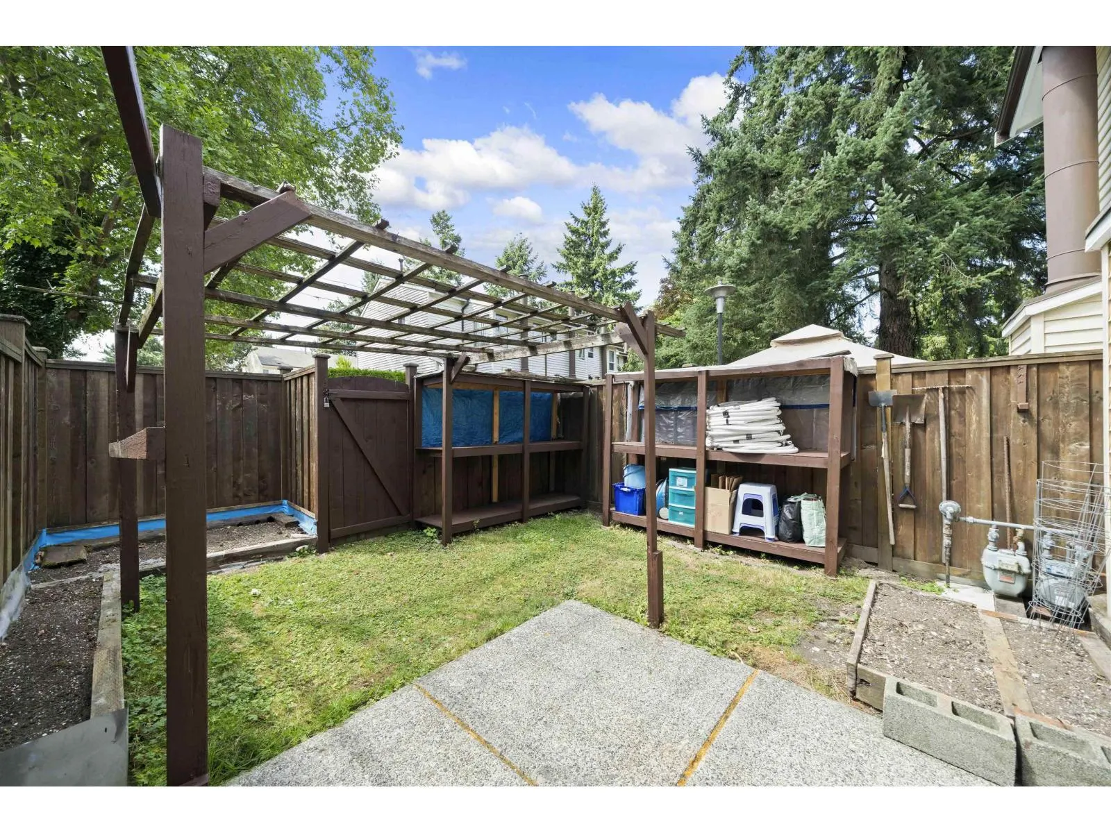 65 9366 128 STREET
