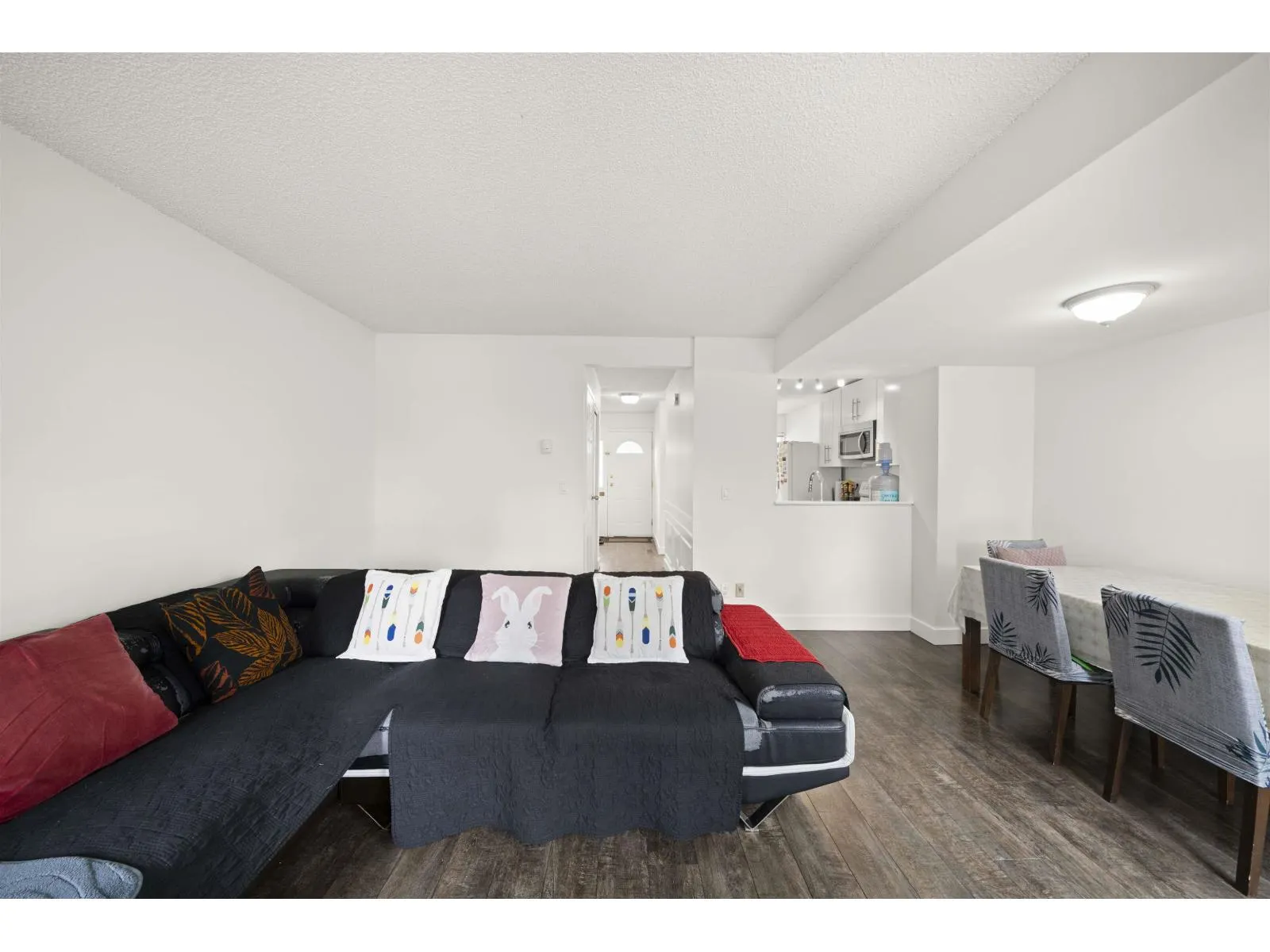 65 9366 128 STREET