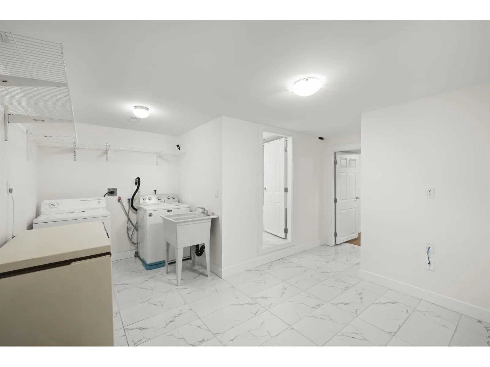65 9366 128 STREET
